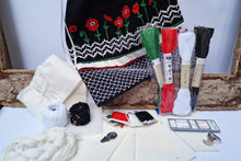 Last inn bildet i Galleri-visningsprogrammet, Prosjektbag: Mend for Palestine MIDI kit
