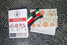 Last inn bildet i Galleri-visningsprogrammet, Vannløselige broderimaler: Mend The World - Mend For Palestine - Palestinian poppy small
