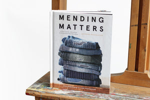 Bok, Mending Matters av Katrina Rodabaugh (engelsk)